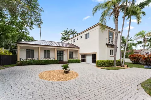 18102 SW 83rd Ave, Palmetto Bay, FL 33157