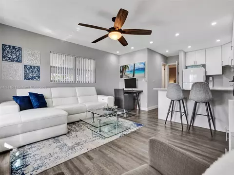 2808 NE 33rd Ct #110, Fort Lauderdale, FL 33306