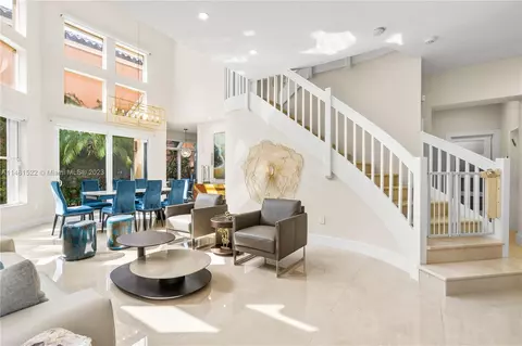 3770 NE 208th Ter, Aventura, FL 33180