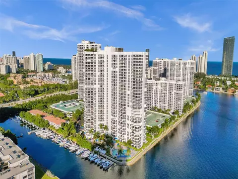 3530 Mystic Pointe Dr #1004, Aventura, FL 33180