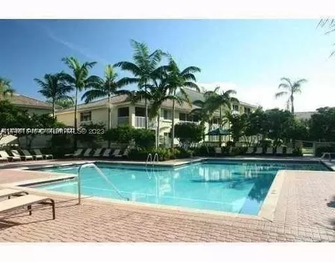 4481 W Mcnab Rd #25, Pompano Beach, FL 33069