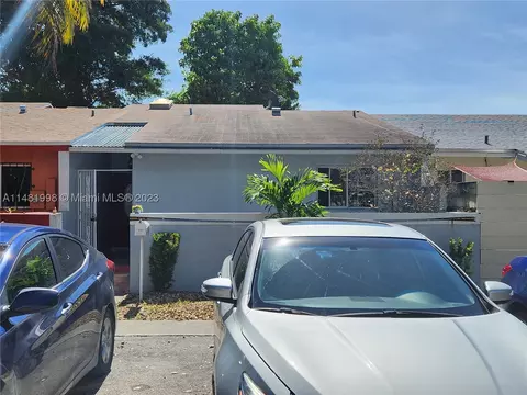 420 NW 8th St, Miami, FL 33136