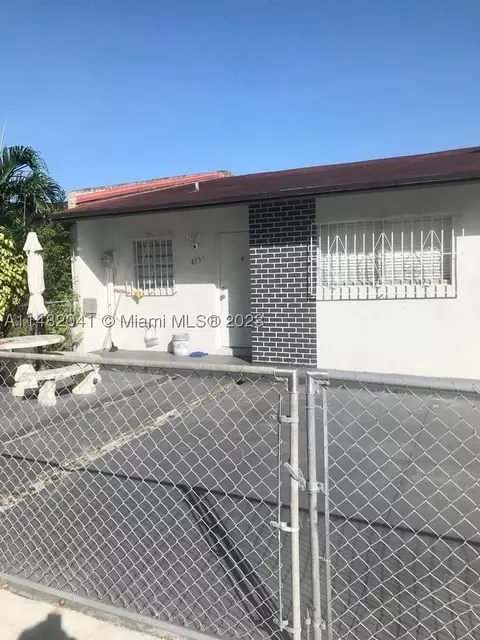 4539 NW 190th St, Miami Gardens, FL 33055