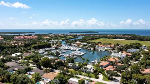13660 SW 60th Ave, Coral Gables, FL 33158