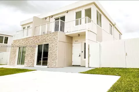 26151 SW 136th Ct, Homestead, FL 33032