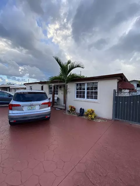 4040 SW 115th Ave, Miami, FL 33165
