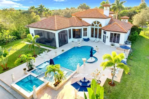 1562 SW 150th Ter, Davie, FL 33326