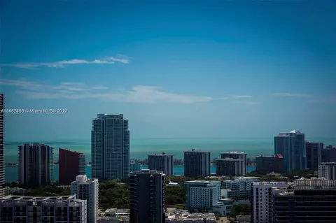 185 SW 7th St #3714, Miami, FL 33130