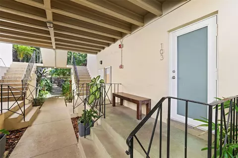 900 Meridian Ave #103, Miami Beach, FL 33139