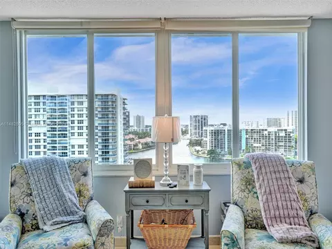 3725 S Ocean Dr #1424, Hollywood, FL 33019
