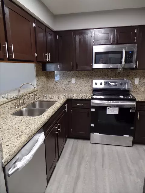 1281 SW 46th Ave #2514, Pompano Beach, FL 33069