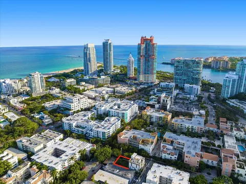 809 2nd St, Miami Beach, FL 33139 photo 1