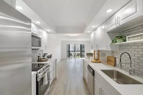 12750 SW 15th St #205D, Pembroke Pines, FL 33027