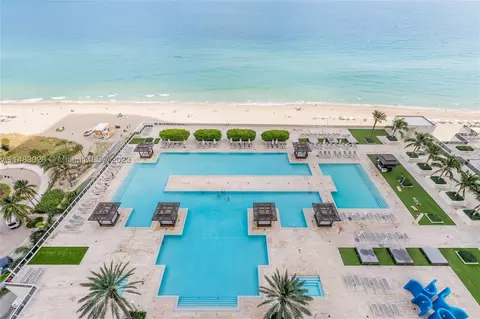 1800 S Ocean Dr #1903, Hallandale Beach, FL 33009