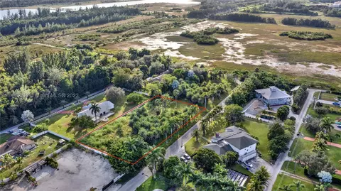 19740 SW 14th St, Pembroke Pines, FL 33029