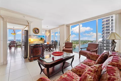4775 Collins Ave #2307, Miami Beach, FL 33140