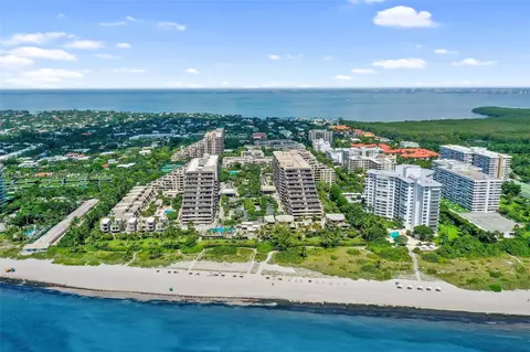 151 Crandon Blvd #422, Key Biscayne, FL 33149