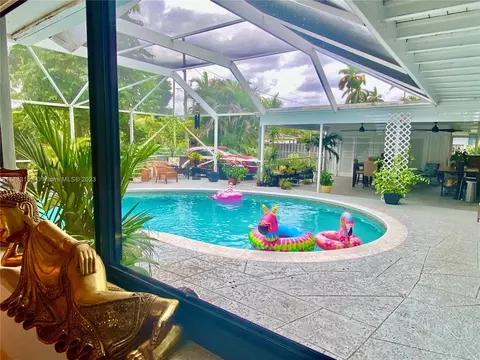 Exterior - 3202 Harrison St, Hollywood, FL 33021 photo 12 of 16