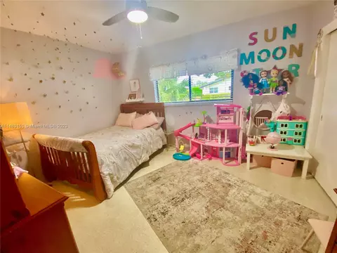 Bedroom - 3202 Harrison St, Hollywood, FL 33021 photo 3 of 5