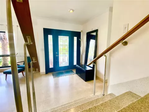 Entry Way - 3202 Harrison St, Hollywood, FL 33021 photo 1 of 3
