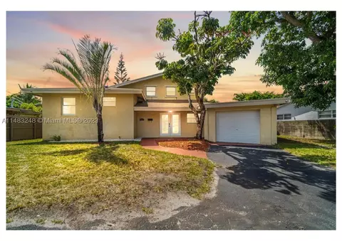 221 SW 31st Ave, Fort Lauderdale, FL 33312