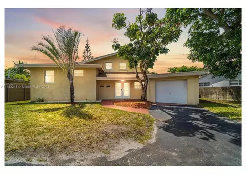 221 SW 31st Ave, Fort Lauderdale, FL 33312