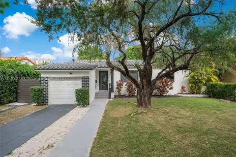 3651 SW 19th St, Miami, FL 33145