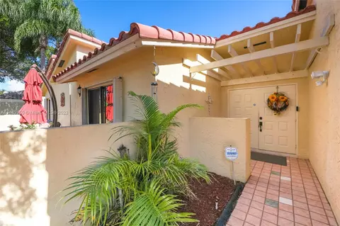 220 NW 47th Ave, Deerfield Beach, FL 33442