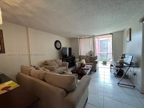 19741 SW 114th Ave #261, Miami, FL 33157