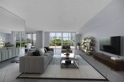 9 Island Ave #414, Miami Beach, FL 33139