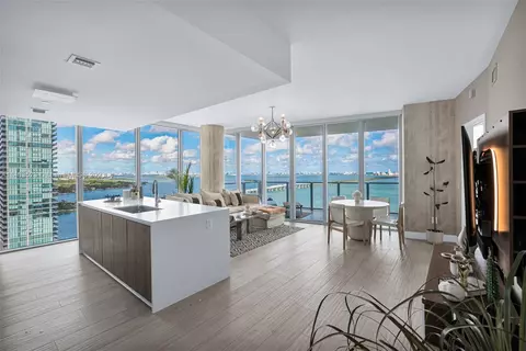 2900 NE 7th Ave #2502, Miami, FL 33137