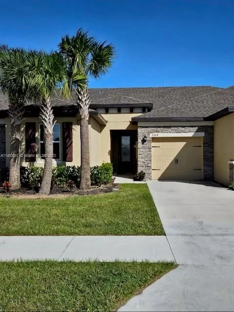 5204 Jovial Ct #5204, Fort Pierce, FL 34947