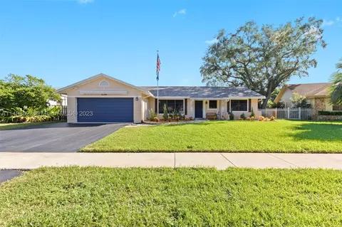 5384 SW 119th Ave, Cooper City, FL 33330