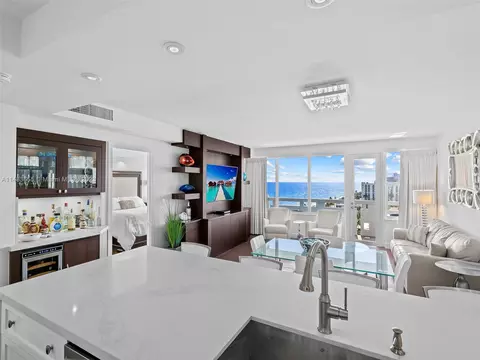 3111 N Ocean Dr #1208, Hollywood, FL 33019