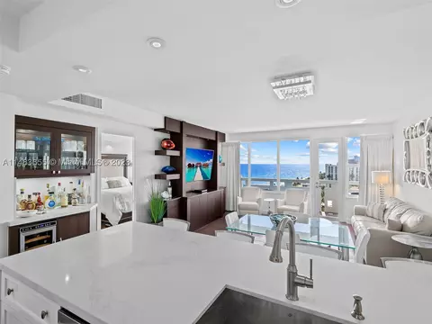 3111 N Ocean Dr #1208, Hollywood, FL 33019