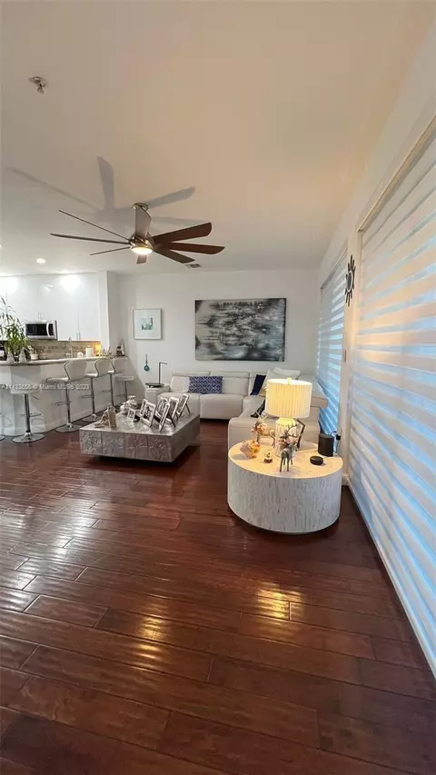 2901 NW 126th Ave #2-212, Sunrise, FL 33323