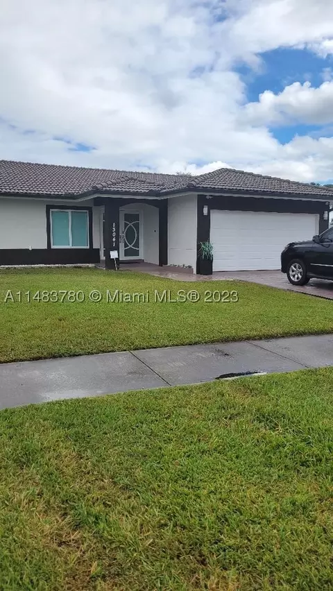 13041 SW 200th Ter, Miami, FL 33177