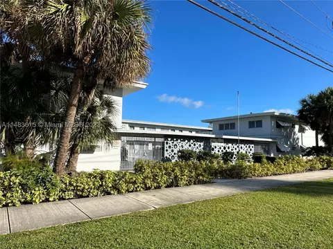 12665 NE 16th Ave #32, North Miami, FL 33161