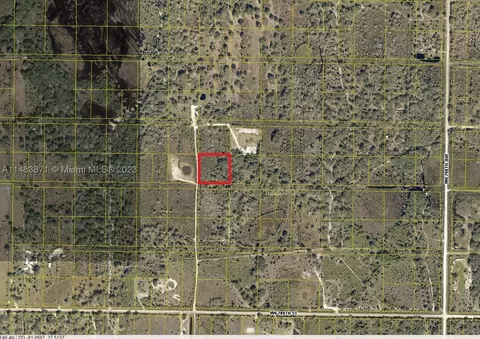 102 NW 292 St, Okeechobee, FL 34972