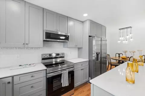 5300 Washington St #Q206, Hollywood, FL 33021