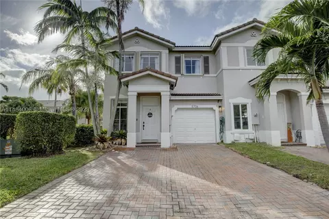5706 NW 112th Psge, Doral, FL 33178