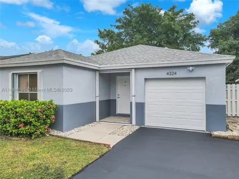 4324 SW 72nd Ter, Davie, FL 33314