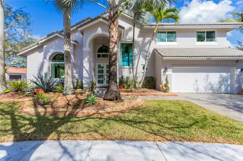 18313 NW 15th Ln, Pembroke Pines, FL 33029