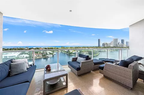 20201 E Country Club Dr #1110, Aventura, FL 33180