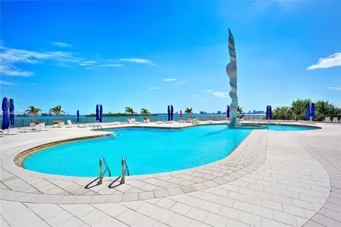 1800 NE 114th St #1206, Miami, FL 33181