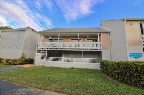 10421 Mahogany Key Cir #204, Miami, FL 33196