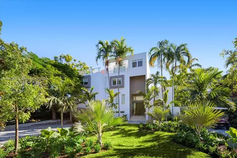 475 Harbor Dr, Key Biscayne, FL 33149