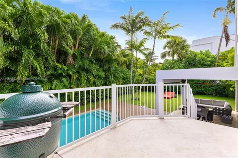 Other - 475 Harbor Dr, Key Biscayne, FL 33149 photo 5 of 8
