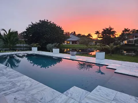 11955 SW 16th Ct, Davie, FL 33325