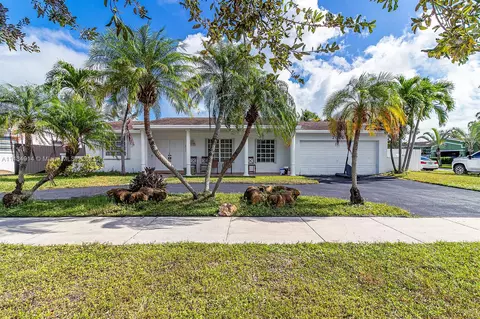 20101 SW 83rd Ave, Cutler Bay, FL 33189